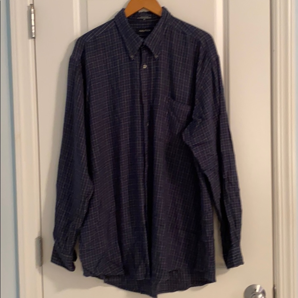 Nautica Men’s Casual Button Down Shirt, blue